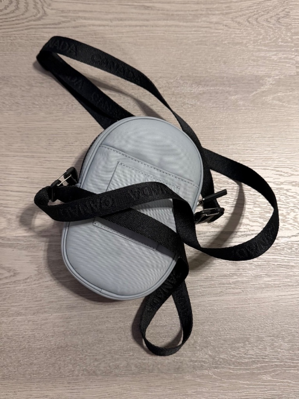 Lululemon Team Canada Limited edition crossbody pouch - Picture 2 of 4